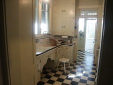 Enlarge photo 54