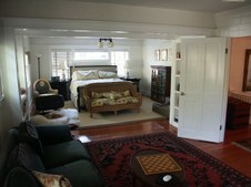 Enlarge photo 49