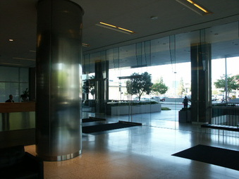 Enlarge photo 2