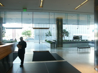 Enlarge photo 14