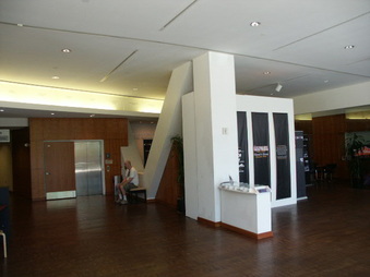Enlarge photo 19