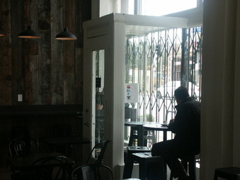 Enlarge photo 29