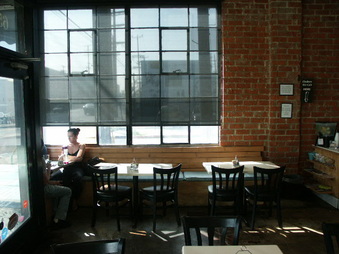 Enlarge photo 22