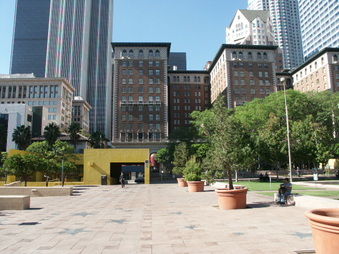 Enlarge photo 15