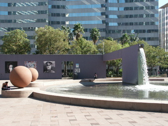 Enlarge photo 24