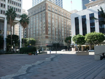 Enlarge photo 28