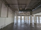 Enlarge photo 35