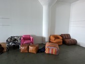 Enlarge photo 88