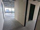 Enlarge photo 48
