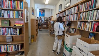 Enlarge photo 8
