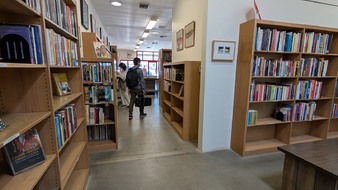 Enlarge photo 12