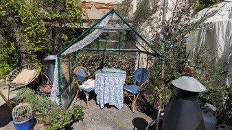 Enlarge photo 17