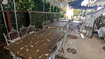 Enlarge photo 23