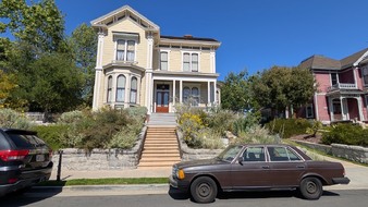 Enlarge photo 42