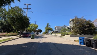 Enlarge photo 44