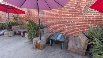 Enlarge photo 9