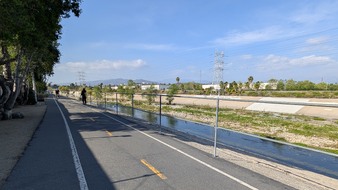 Enlarge photo 19