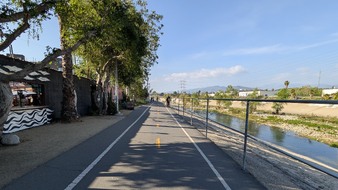 Enlarge photo 20