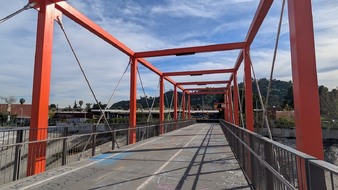 Enlarge photo 13