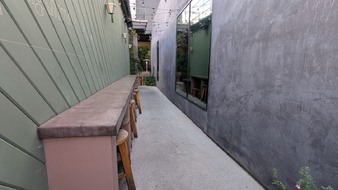 Enlarge photo 56