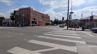 Enlarge photo 37