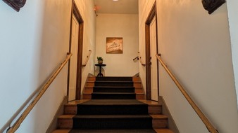 Enlarge photo 143