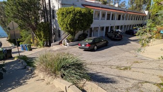 Enlarge photo 37