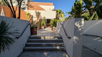 Enlarge photo 34