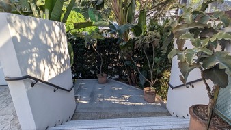 Enlarge photo 36