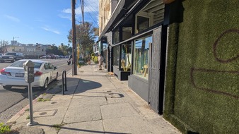 Enlarge photo 113