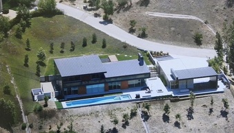 Enlarge photo 32
