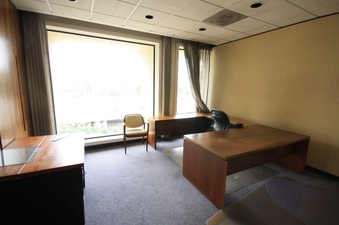 Enlarge photo 40