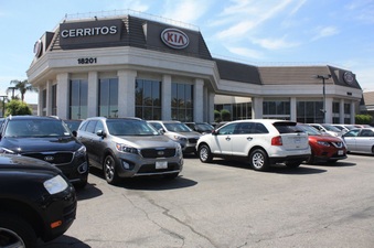 Kia, Cerritos