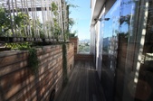 Enlarge photo 1