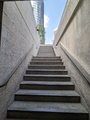 Enlarge photo 47