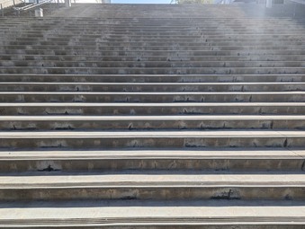 Enlarge photo 1