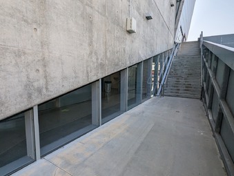 Enlarge photo 35