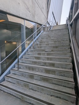 Enlarge photo 37