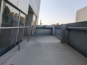 Enlarge photo 38