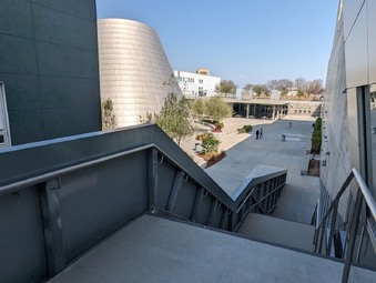 Enlarge photo 43