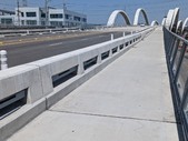 Enlarge photo 32