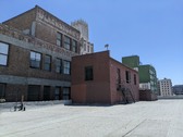 Enlarge photo 33