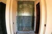 Enlarge photo 46