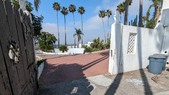 Enlarge photo 41