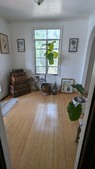 Enlarge photo 77
