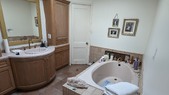 Enlarge photo 102