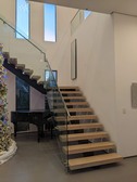 Enlarge photo 52