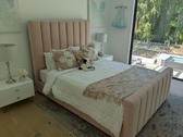 Enlarge photo 105