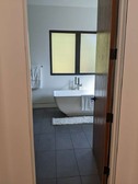 Enlarge photo 122
