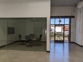 Enlarge photo 13